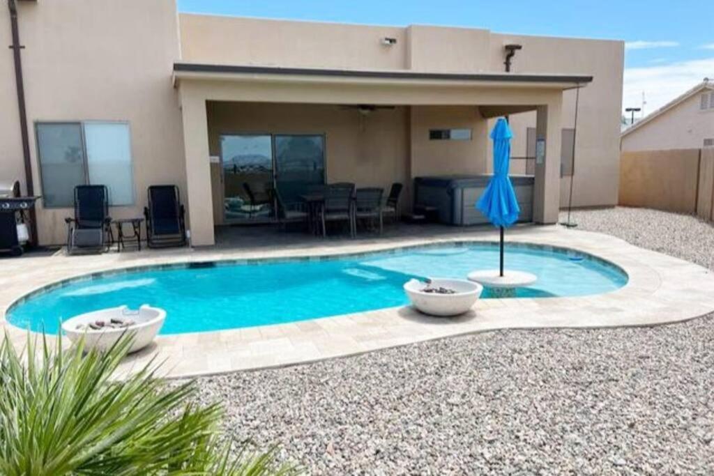 Havasu Retreat! Pool, Spa, Gym & View Lake Havasu City Exterior foto