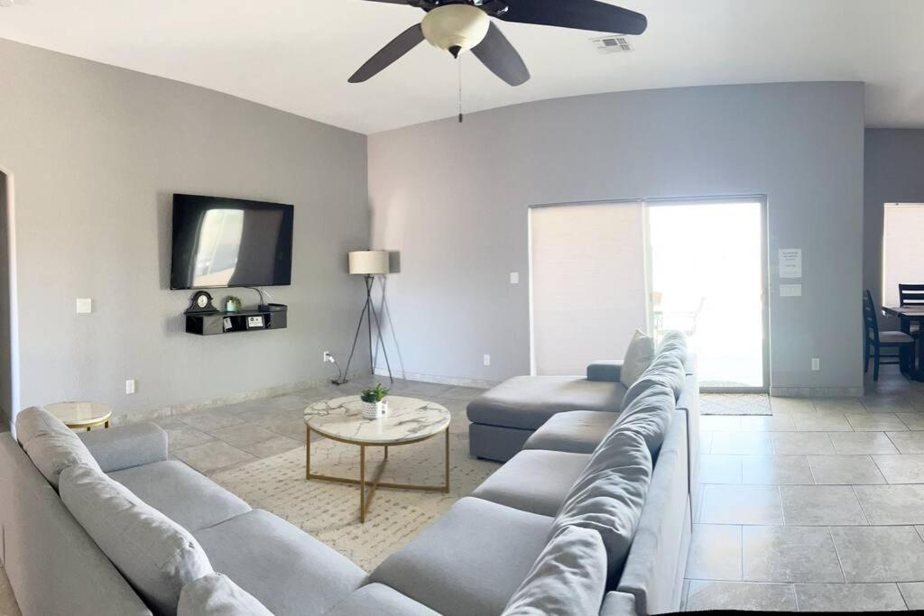 Havasu Retreat! Pool, Spa, Gym & View Lake Havasu City Exterior foto